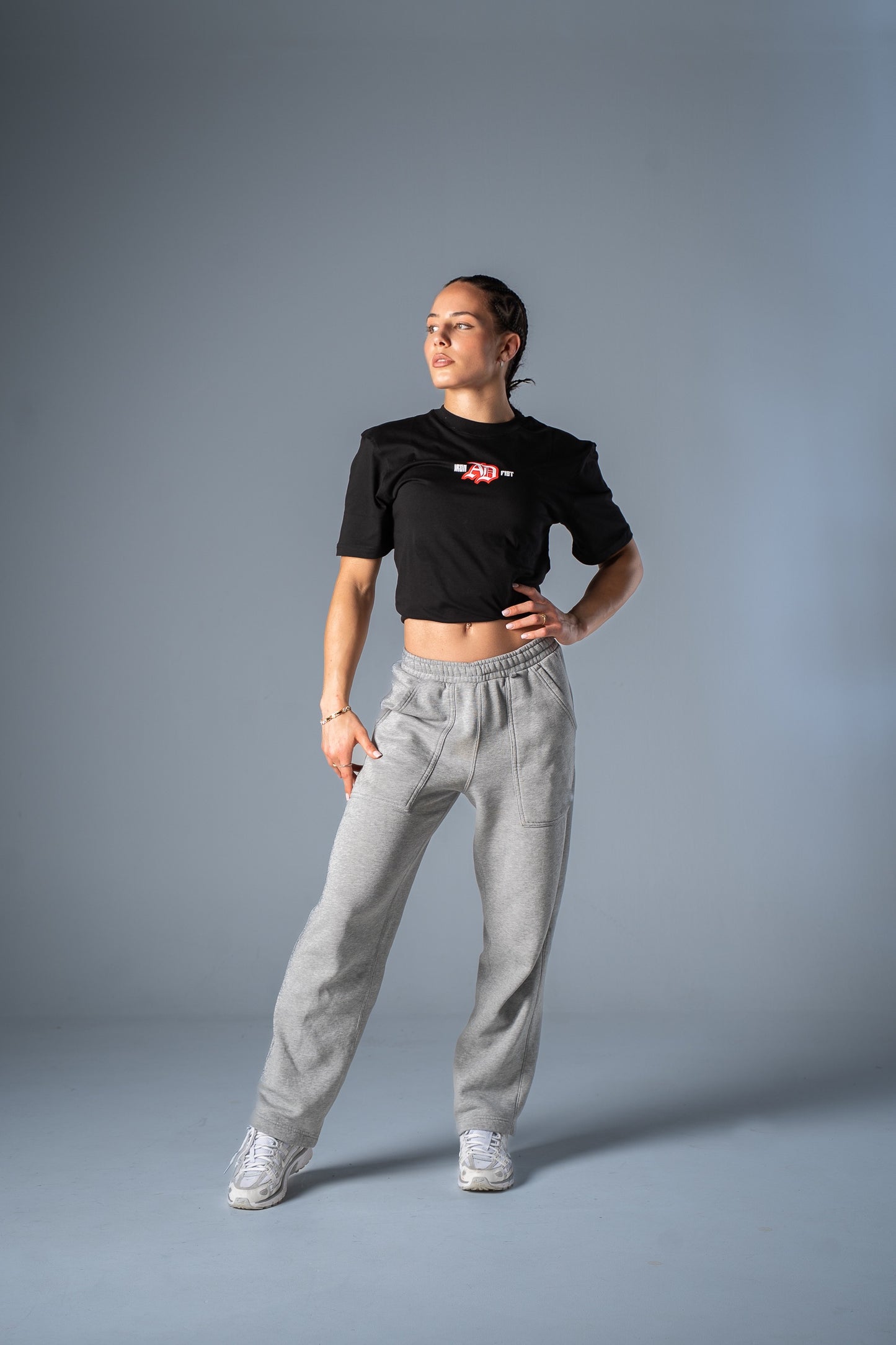 "Iron Elbow" T-Shirt Alina Dalaslan Edition